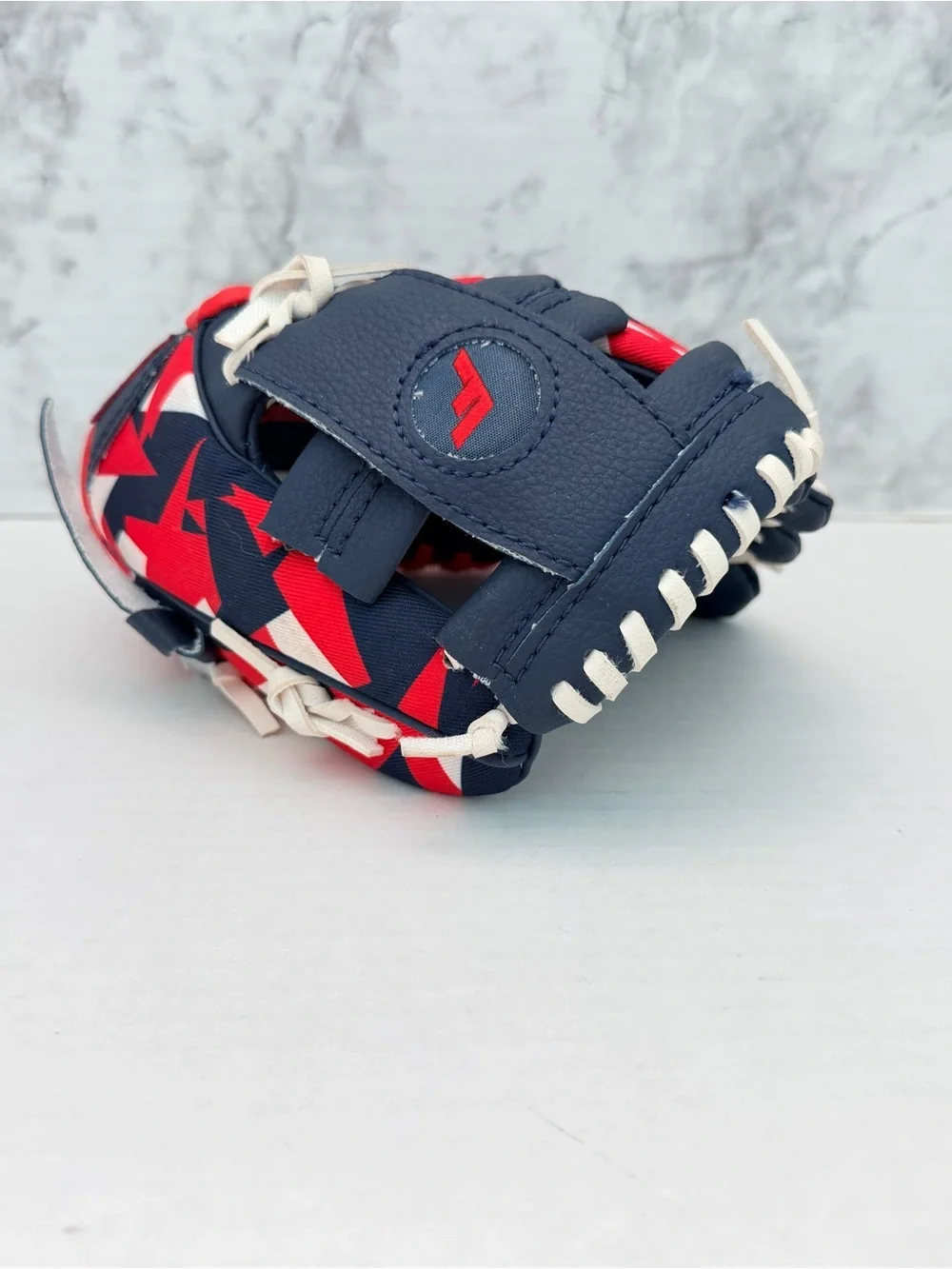 Franklin Kids Red White & Navy Star-Print Baseball Glove 8”